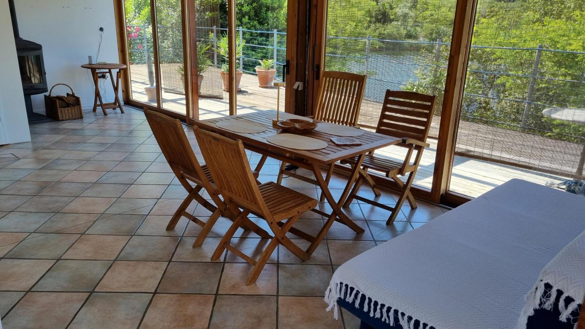 Piran Beach House - Private Oasis - Beachfront Apartment With A Sea View Terrace Dış mekan fotoğraf